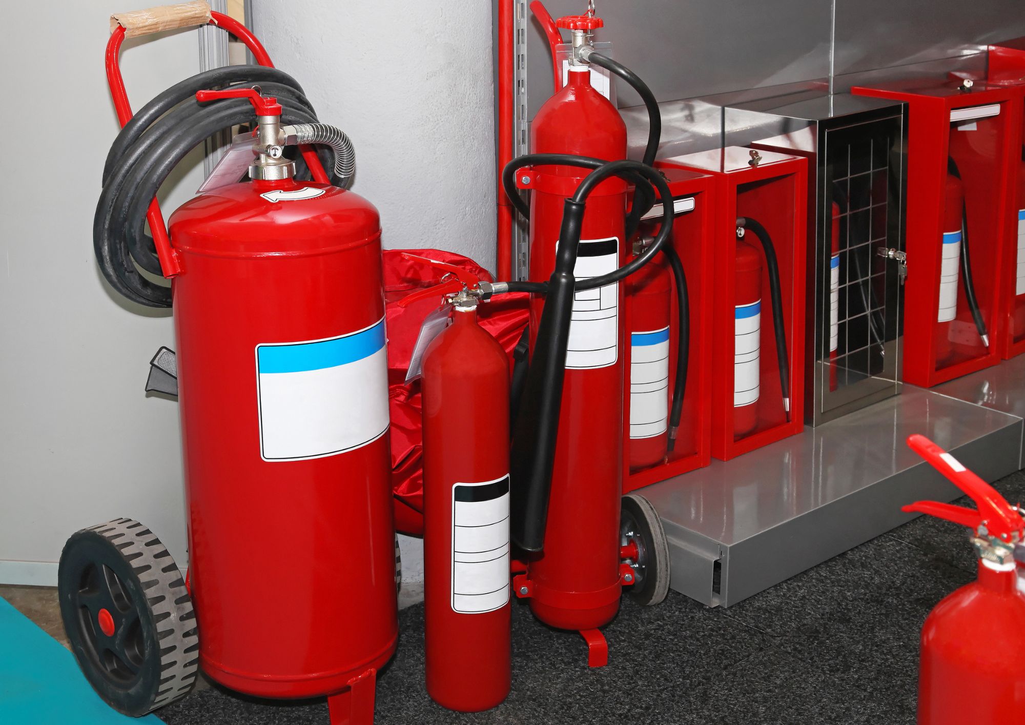 Wet chemical fire extinguishers